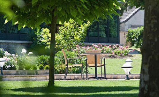 Chateau Du Mont Joly Sampans Exterior foto